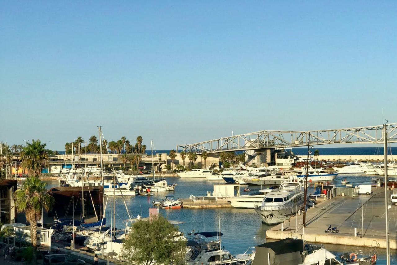 Yacht Experience Barcelona 호텔 산트 아드리아 데 베소스 외부 사진