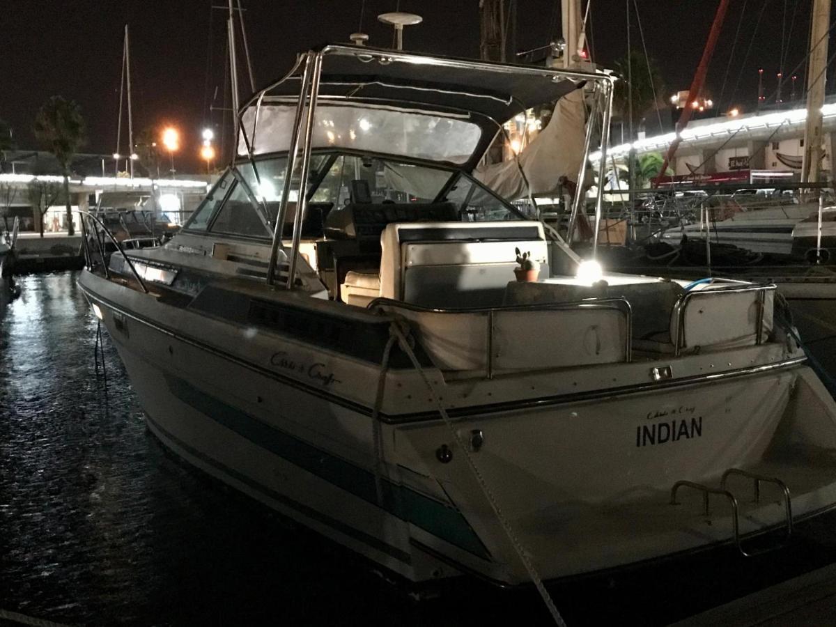 Yacht Experience Barcelona 호텔 산트 아드리아 데 베소스 외부 사진