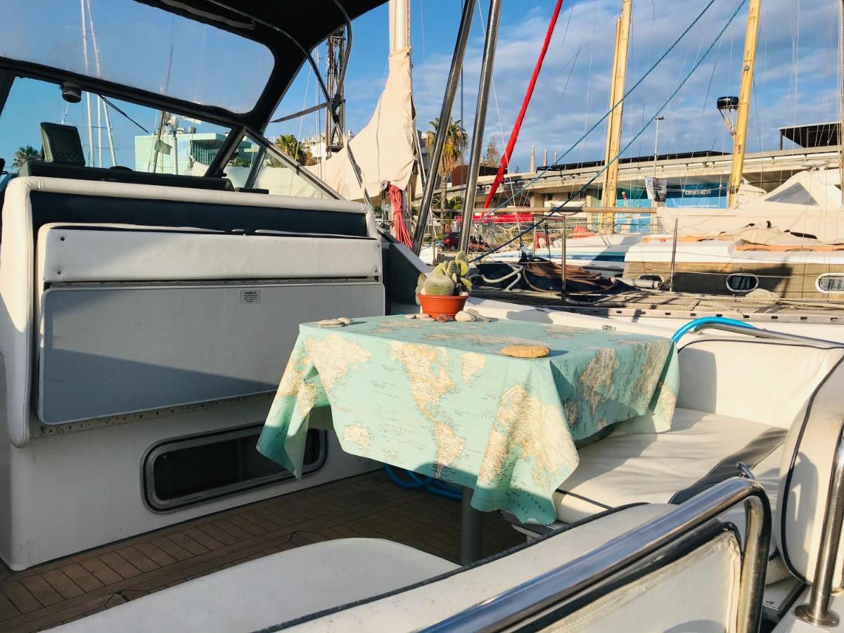 Yacht Experience Barcelona 호텔 산트 아드리아 데 베소스 외부 사진